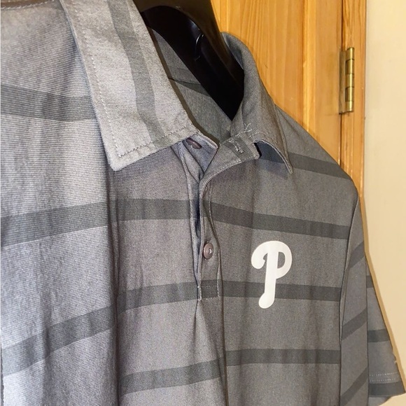 Phillies Medium Gray Golf Polo - Picture 2 of 3